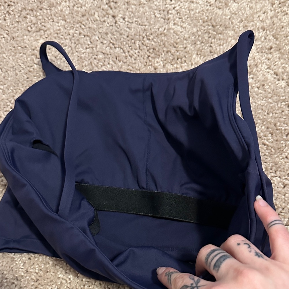 Halara Navy Blue Crop Top - Picture 4 of 5